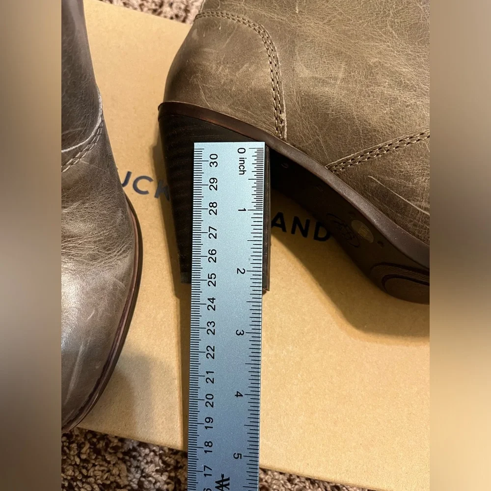 Lucky Brand Leather Taupe Ankle Boots, Size 7.5 - Picture 3 of 9